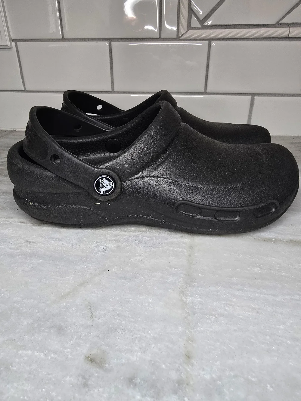 Crocs Classic Clogs Black Men's 5 Women's 7